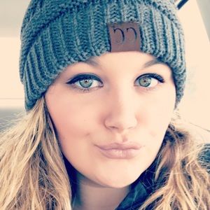 Meet your Posher, Sami